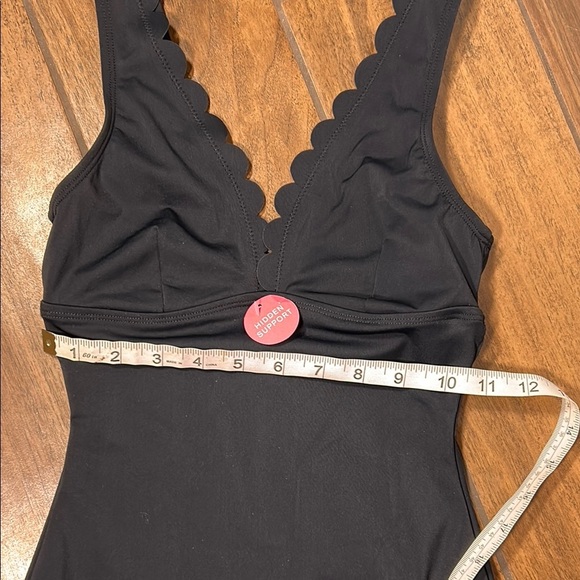 NWT Black Scalloped One-Piece Swimsuit size 2-Accessorize London - Picture 9 of 12